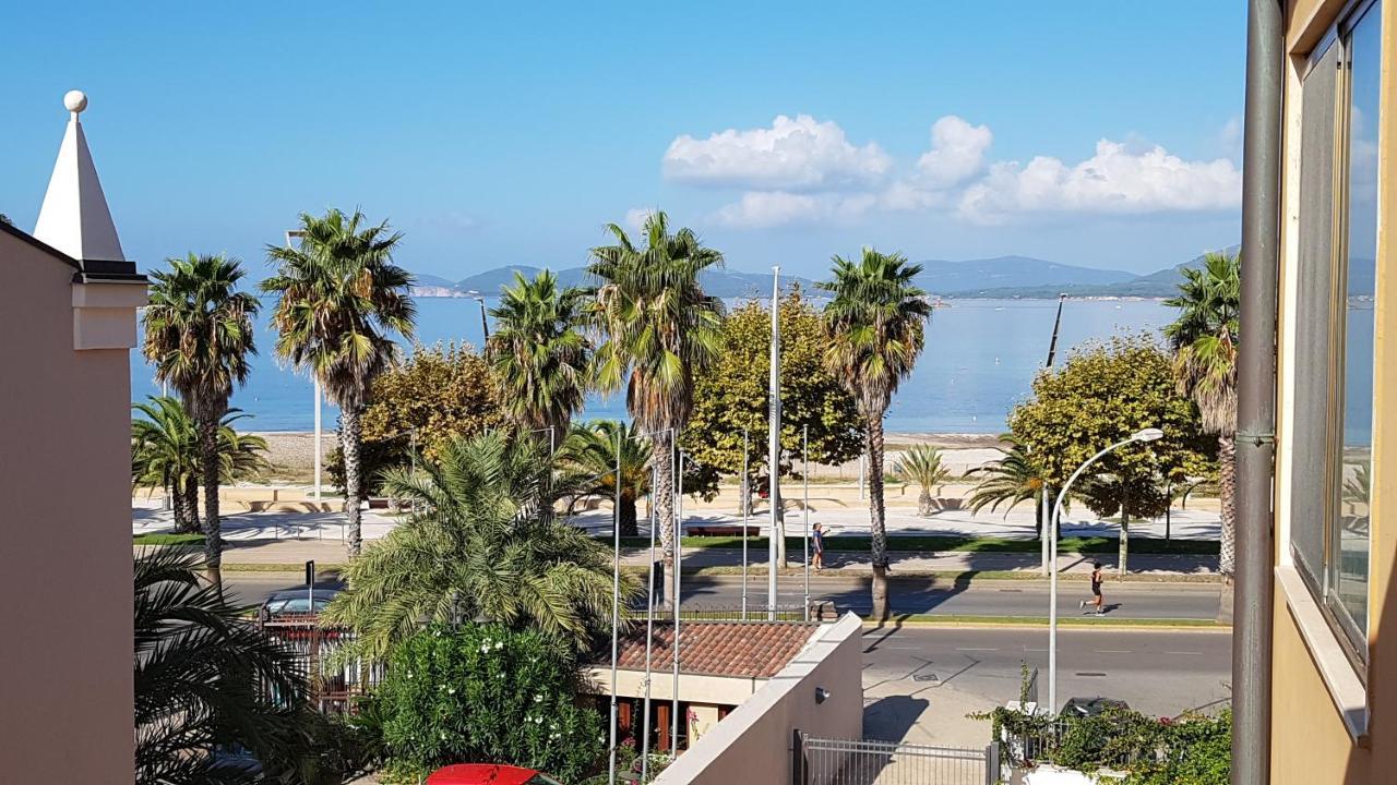 Appartamento In Centro Fronte Spiaggia Del Lido Con Terrazza Vista Mare E Wi-Fi Альгеро Экстерьер фото